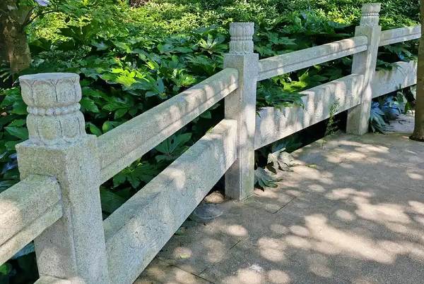 大连河道青石栏杆选哪家